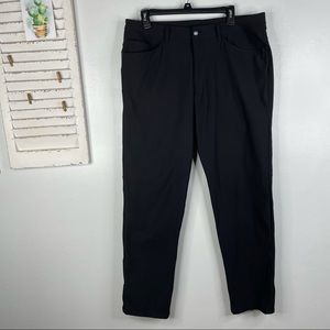 Lululemon Men’s ABC Slim - 32”
